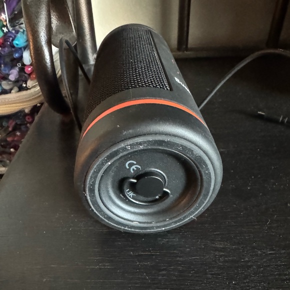 Bushnell Wingman 2 golfing range finder Bluetooth speaker with remote - Picture 6 of 8